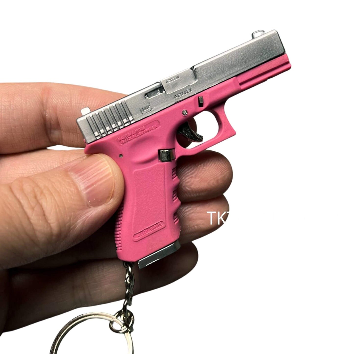 Mini Full Metal G17 Keychain Pistol: Portable and Realistic Gun Model with Ejected Shells, Easy Assembly